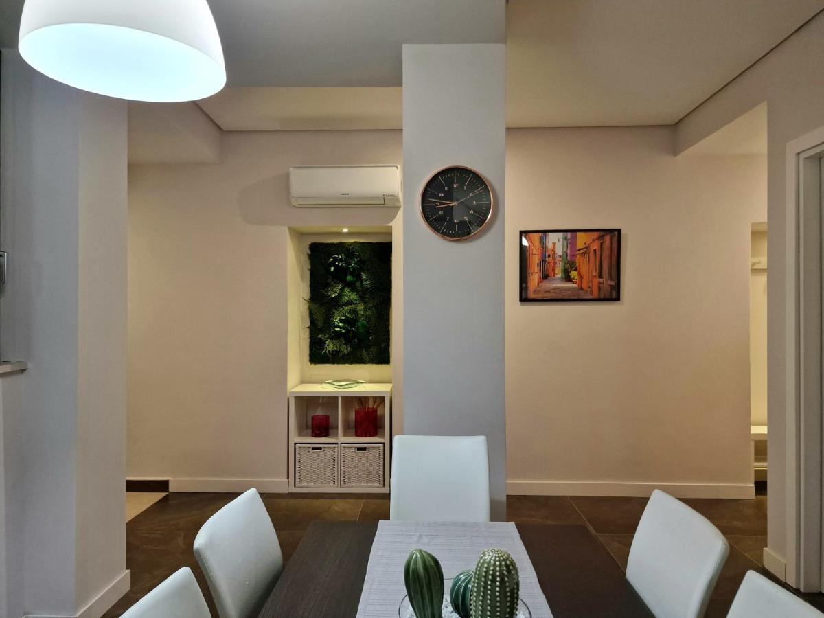 The White Domus Apartment Taormina Exterior foto
