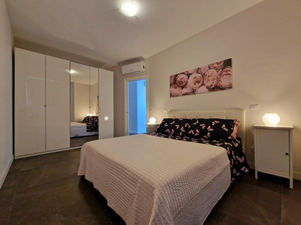 The White Domus Apartment Taormina Exterior foto