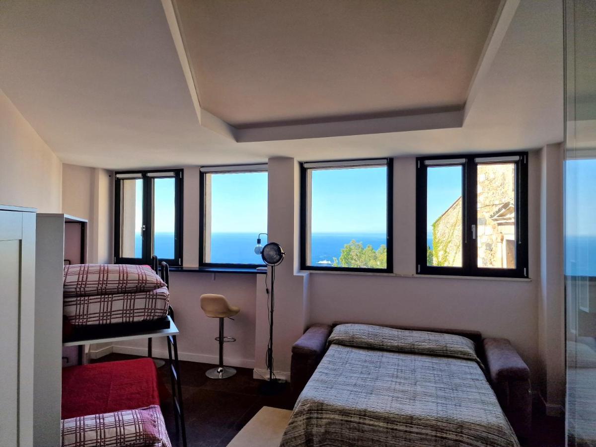 The White Domus Apartment Taormina Exterior foto